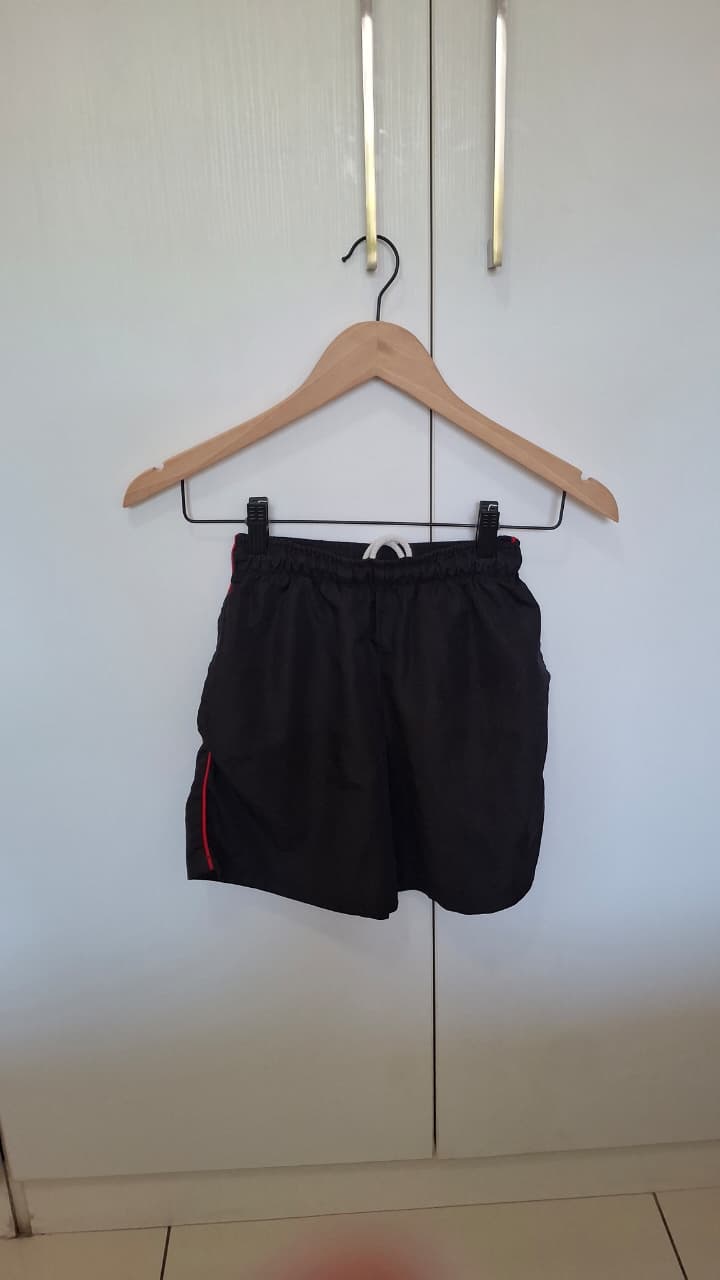 Bateleur College — Short - Image 4